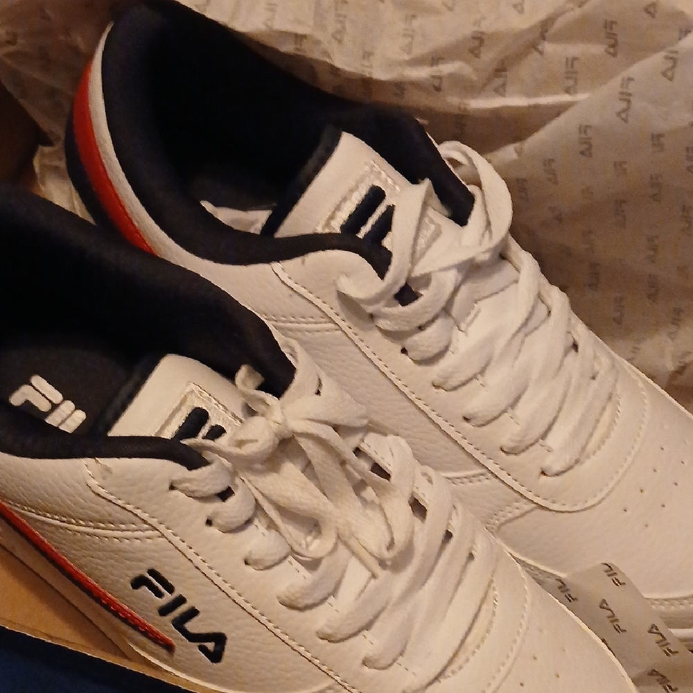 Fila Men's White Sneakers with Blue and Red Details